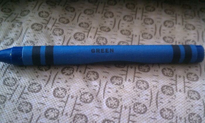 &ldquo;The Government Forgot To Color This One&rdquo;: 91 Stunning Color Mutations In Animals And Objects That Feel Unreal (New Pics)