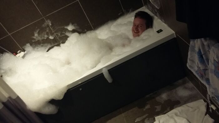 63 Wholesome And Heartwarming Examples Of Men Being In Touch With Their Inner Child (New Pics) 63 Wholesome And Heartwarming Examples Of Men Being In Touch With Their Inner Child (New Pics)