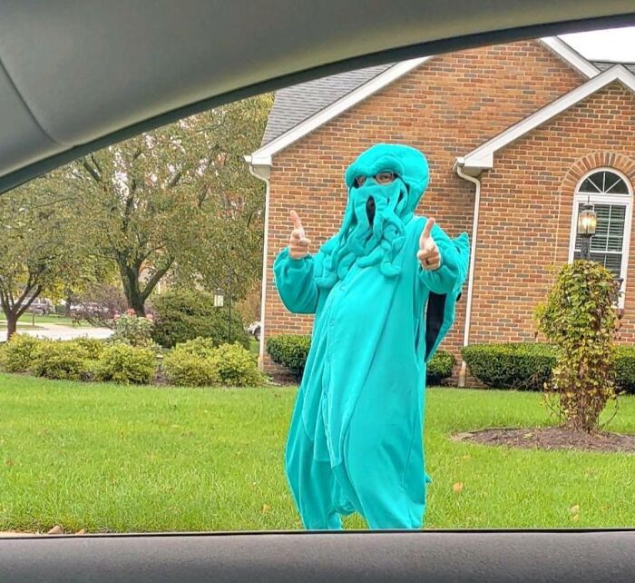 63 Wholesome And Heartwarming Examples Of Men Being In Touch With Their Inner Child (New Pics) 63 Wholesome And Heartwarming Examples Of Men Being In Touch With Their Inner Child (New Pics)