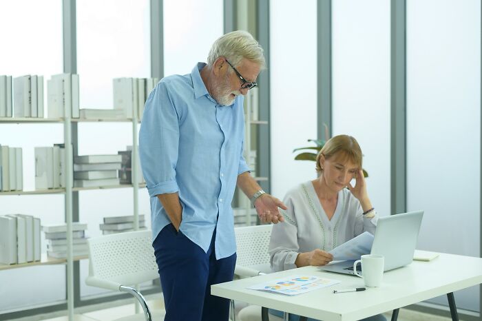 67 Times People Witnessed The Pettiest Work Dramas They Just Had To Gossip About 67 Times People Witnessed The Pettiest Work Dramas They Just Had To Gossip About