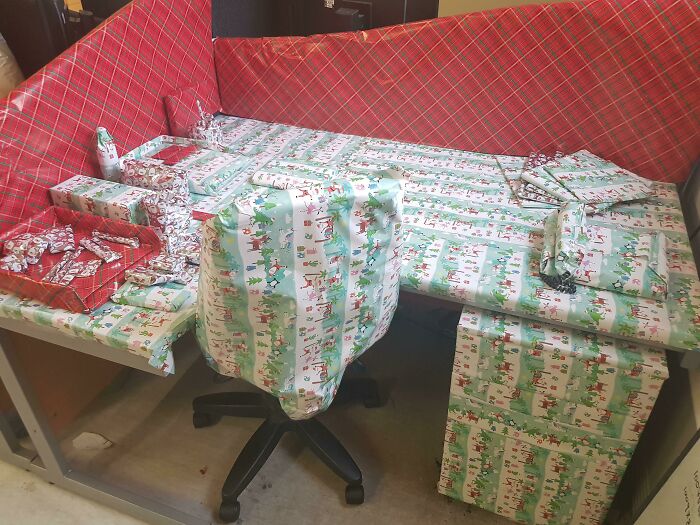 67 Times People Witnessed The Pettiest Work Dramas They Just Had To Gossip About 67 Times People Witnessed The Pettiest Work Dramas They Just Had To Gossip About