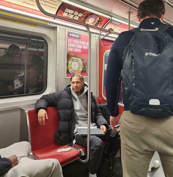 “NYC Is A Simulation”: 47 Times People’s Commutes Were Ruined By Completely Unhinged And Entitled Passengers (New Pics) “NYC Is A Simulation”: 47 Times People’s Commutes Were Ruined By Completely Unhinged And Entitled Passengers (New Pics)