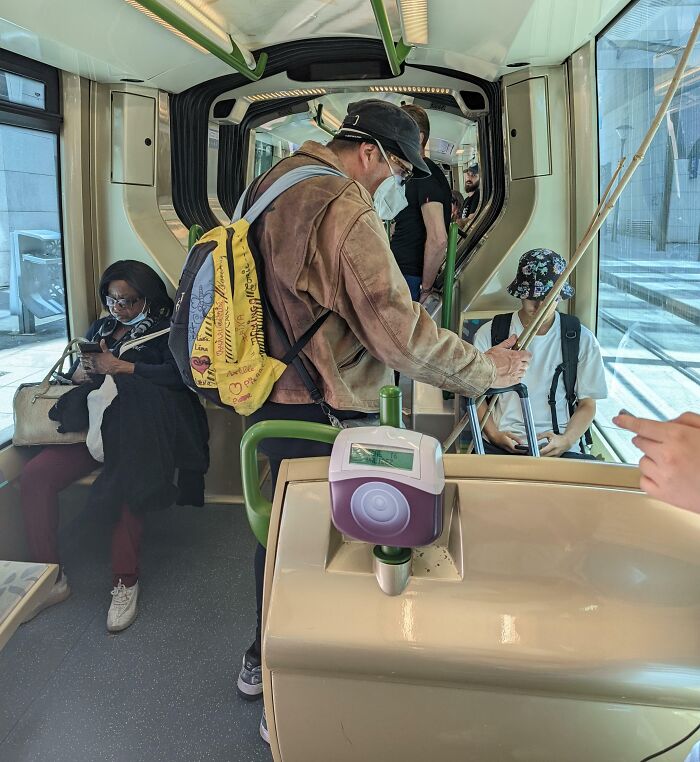 “NYC Is A Simulation”: 47 Times People’s Commutes Were Ruined By Completely Unhinged And Entitled Passengers (New Pics) “NYC Is A Simulation”: 47 Times People’s Commutes Were Ruined By Completely Unhinged And Entitled Passengers (New Pics)