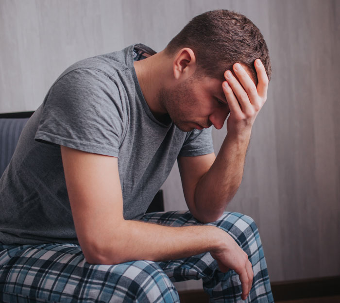 Pregnant Wife’s Cruel Comment Cuts Deep, Makes Husband Act In Hurt Pregnant Wife’s Cruel Comment Cuts Deep, Makes Husband Act In Hurt