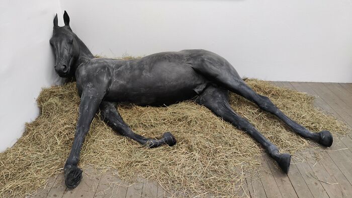 25 Bold And Unsettling Works By Marcel Walldorf That Turn Everyday Objects Into Thought-Provoking Art