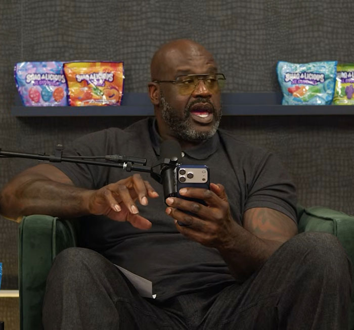 “Who Is She Anyway?”: Shaquille O&rsquo;Neal Bluntly Responds To Rumors He Sent Sabrina Carpenter Racy Messages