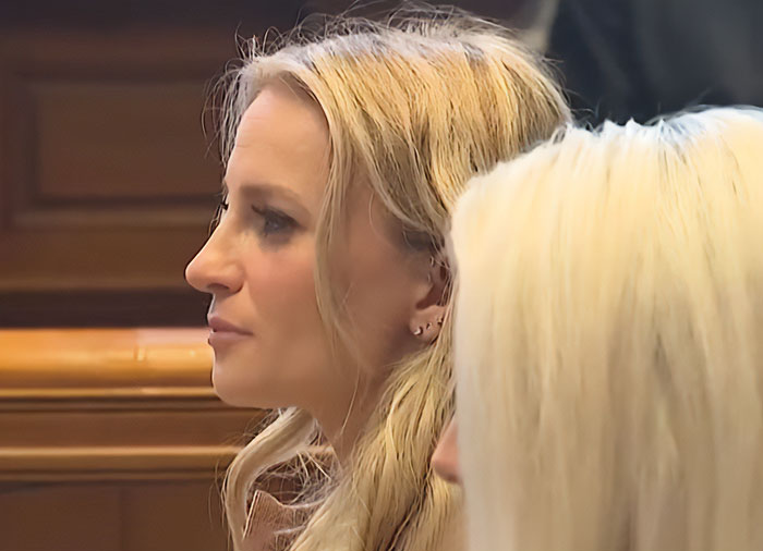 Cop Breaks Down As She Describes Losing “Everything In 15 Seconds” After Pulling Firearm On Fellow Officers