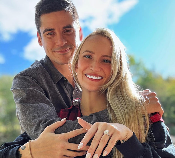 Cop Breaks Down As She Describes Losing “Everything In 15 Seconds” After Pulling Firearm On Fellow Officers