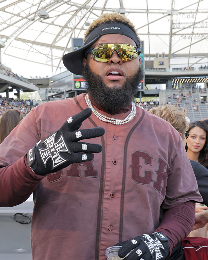 Black Comedian Faces Backlash After Donning “White Face” To Mock Erika Kirk Black Comedian Faces Backlash After Donning “White Face” To Mock Erika Kirk