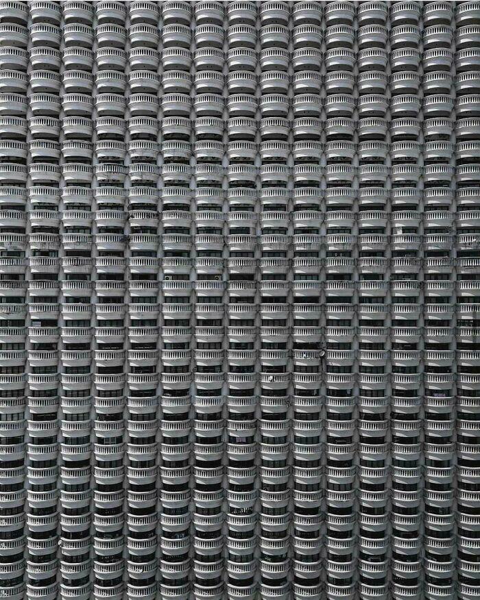 “This Is Insanity”: 83 Dystopian ‘Urban Hell’ Photos That Show The True Price Of Modern Life (New Pics) “This Is Insanity”: 83 Dystopian ‘Urban Hell’ Photos That Show The True Price Of Modern Life (New Pics)