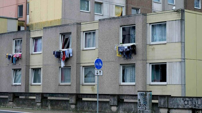 “This Is Insanity”: 83 Dystopian ‘Urban Hell’ Photos That Show The True Price Of Modern Life (New Pics) “This Is Insanity”: 83 Dystopian ‘Urban Hell’ Photos That Show The True Price Of Modern Life (New Pics)