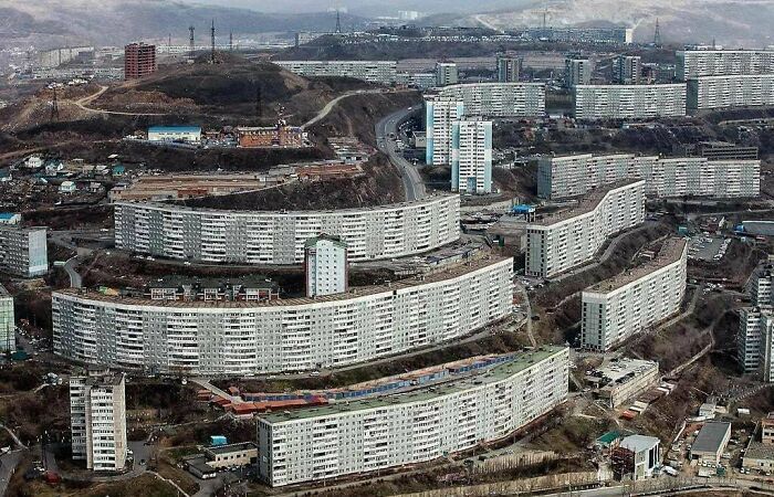 “This Is Insanity”: 83 Dystopian ‘Urban Hell’ Photos That Show The True Price Of Modern Life (New Pics) “This Is Insanity”: 83 Dystopian ‘Urban Hell’ Photos That Show The True Price Of Modern Life (New Pics)