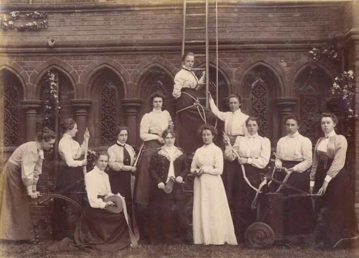 81 Victorian Era Photos That Might Change How You See The Period (New Pics)