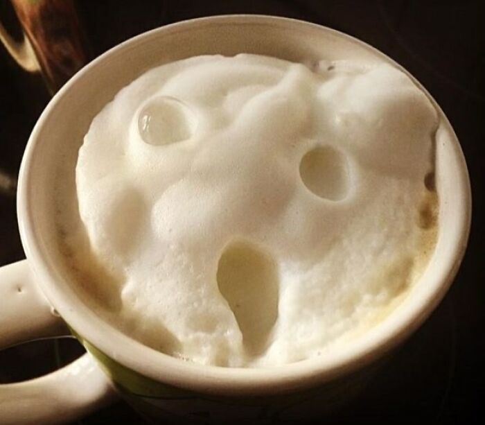 33 Times “Coffee Faces” Looked Like They Were Having A Rougher Day Than You, As Shared By This Page