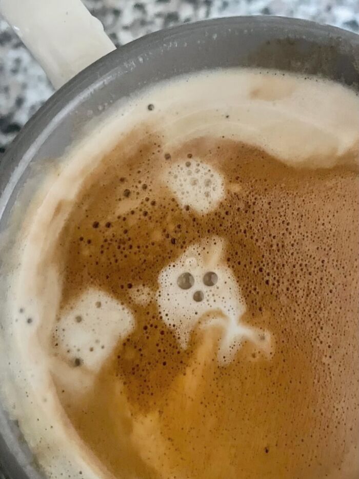 33 Times “Coffee Faces” Looked Like They Were Having A Rougher Day Than You, As Shared By This Page