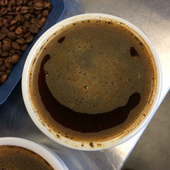 33 Times “Coffee Faces” Looked Like They Were Having A Rougher Day Than You, As Shared By This Page
