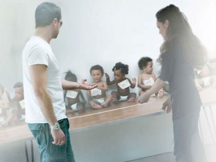 This Photographer Took 43 Bold And Hilarious Celebrity &ldquo;Candid&rdquo; Moments Using Lookalikes