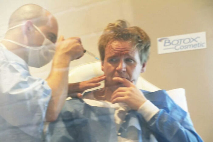 This Photographer Took 43 Bold And Hilarious Celebrity &ldquo;Candid&rdquo; Moments Using Lookalikes