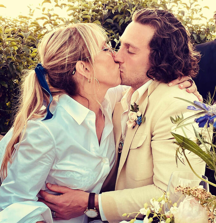 “Evolved Form Of Chalamet”: Aaron Taylor-Johnson’s Appearance Sparks Concern As Fans Notice Odd Changes “Evolved Form Of Chalamet”: Aaron Taylor-Johnson’s Appearance Sparks Concern As Fans Notice Odd Changes