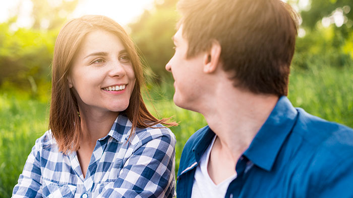 Man Regrets Dumping His GF After No Other Women Want Him, Harasses Her When She Moves On Fast Man Regrets Dumping His GF After No Other Women Want Him, Harasses Her When She Moves On Fast