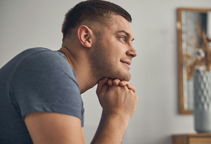 Woman Keeps Trying To Make Friend Of 10 Years Fall In Love With Her, Gets Blocked Instead