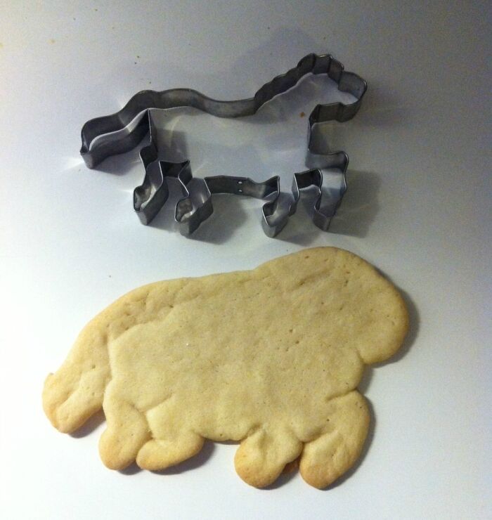 65 Side-By-Side Pics Making Showing How Disappointing Reality Is 65 Side-By-Side Pics Making Showing How Disappointing Reality Is