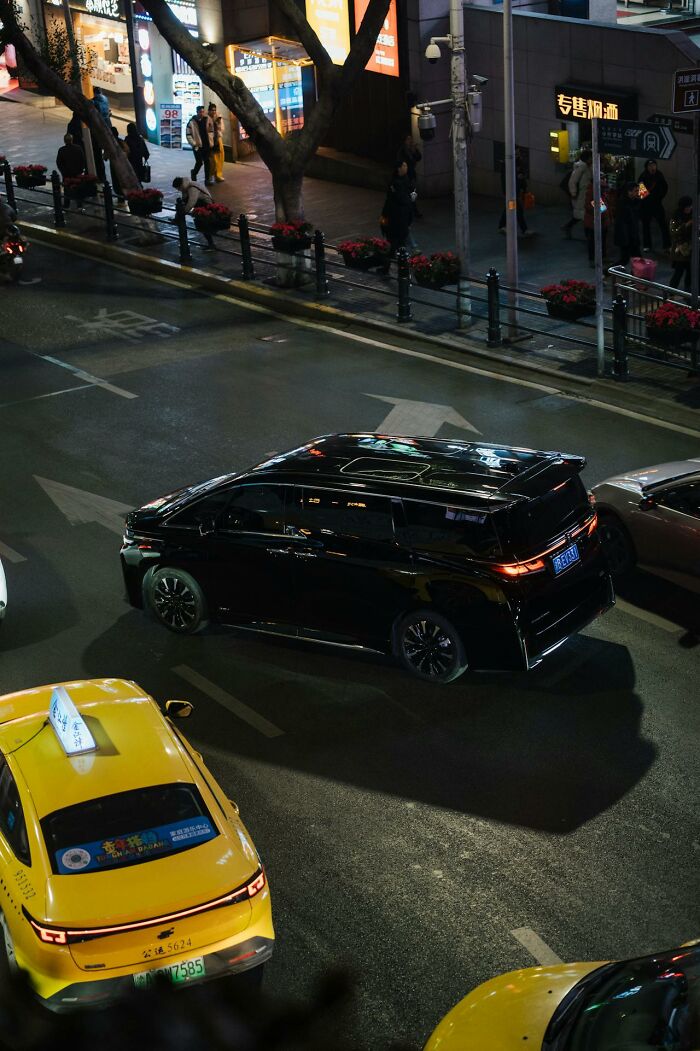 81 Dark And Horrifying Things People Have Witnessed That Got Burned Into Their Brain