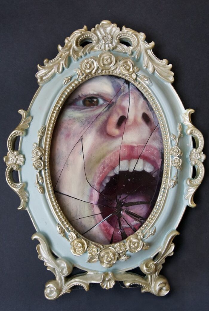 Tanya Gomelskaya’s Unsettling Portraits Blur The Line Between Painting And Sculpture (31 Pics) Tanya Gomelskaya’s Unsettling Portraits Blur The Line Between Painting And Sculpture (31 Pics)