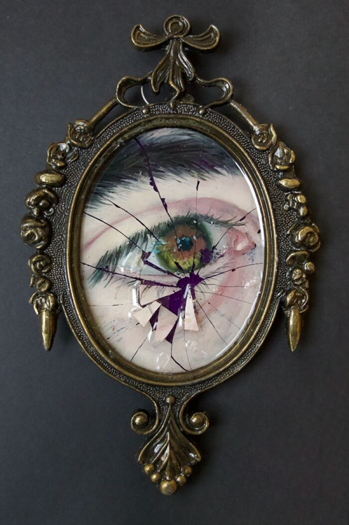 Tanya Gomelskaya’s Unsettling Portraits Blur The Line Between Painting And Sculpture (31 Pics) Tanya Gomelskaya’s Unsettling Portraits Blur The Line Between Painting And Sculpture (31 Pics)