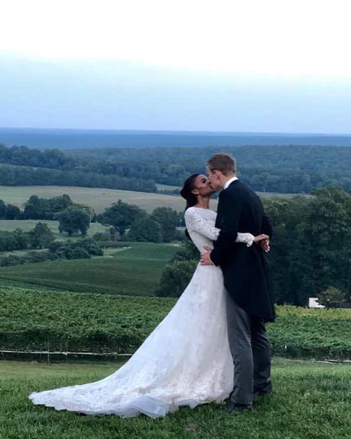 “Villain Arc”: Netizens Convinced They’ve Found Proof Of Moment Candace Owens Turned On Erika Kirk