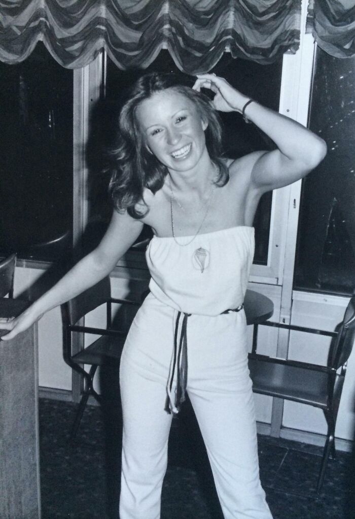 55 Nostalgic Pics Of Young People Having The Absolute Time Of Their Lives During Spring Break