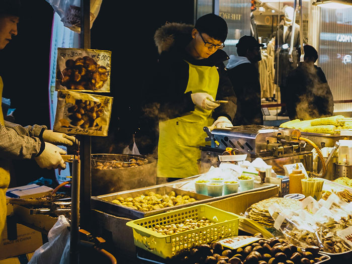 73 Things New Yorkers Don&rsquo;t Think Are Weird But Outsiders Noticed Immediately