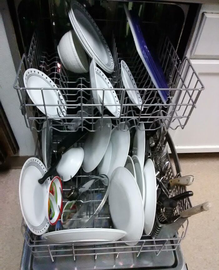 59 Horrible Guests You Wouldn’t Wish Upon Your Worst Enemy 59 Horrible Guests You Wouldn’t Wish Upon Your Worst Enemy