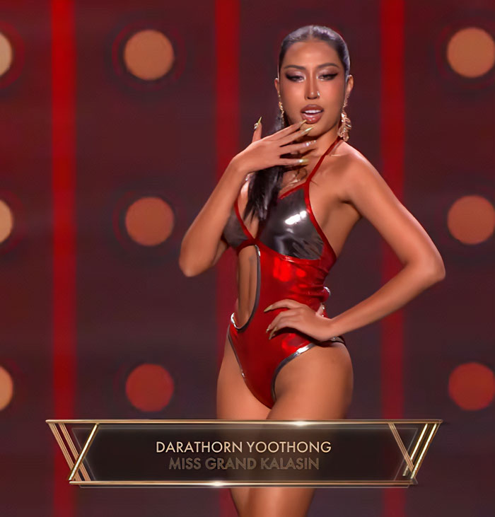 Hilarious Reactions As Wild Swimsuit Dance By Beauty Pageant Contestant Goes Mega Viral Hilarious Reactions As Wild Swimsuit Dance By Beauty Pageant Contestant Goes Mega Viral