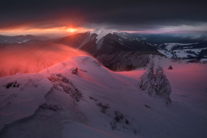 This Photographer Spent Years Chasing Light In Poland&rsquo;s Mountains, And These 42 Photos Show Why