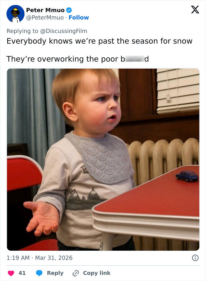 Disney’s Animatronic Olaf Suddenly Collapsed In Front Of Fans, The Internet Reacted In Hilarious Ways Disney’s Animatronic Olaf Suddenly Collapsed In Front Of Fans, The Internet Reacted In Hilarious Ways