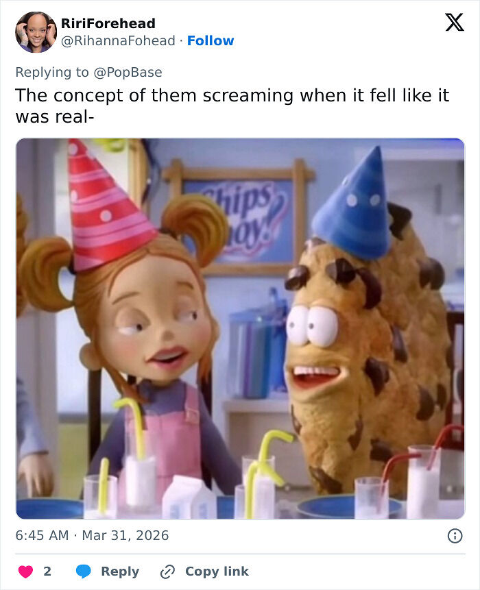 Disney’s Animatronic Olaf Suddenly Collapsed In Front Of Fans, The Internet Reacted In Hilarious Ways Disney’s Animatronic Olaf Suddenly Collapsed In Front Of Fans, The Internet Reacted In Hilarious Ways