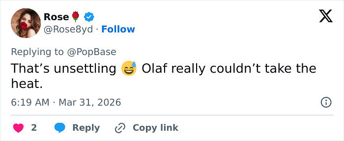 Disney’s Animatronic Olaf Suddenly Collapsed In Front Of Fans, The Internet Reacted In Hilarious Ways Disney’s Animatronic Olaf Suddenly Collapsed In Front Of Fans, The Internet Reacted In Hilarious Ways