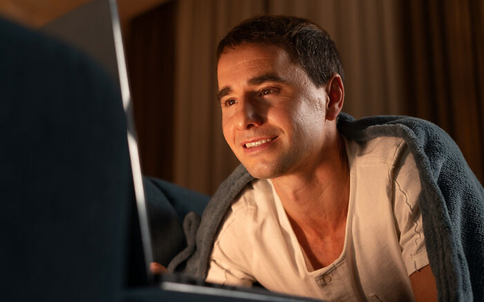 From Disgusting To Bizarre, Here Are 33 Of The Worst Things People Spotted In Someone’s Home From Disgusting To Bizarre, Here Are 33 Of The Worst Things People Spotted In Someone’s Home