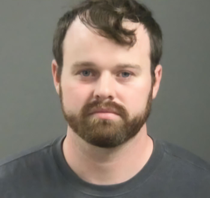 People Develop Horrifying Theory After Jim Bob And Michelle Duggar Speak Out About Son Joseph’s Victim