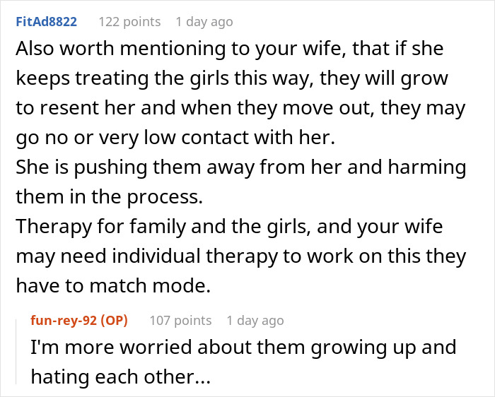 Twins-Obsessive Mom Insists They Always Match, Dad Mortified When She Scolds One For Being &ldquo;Too Tan&rdquo;