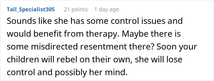 Twins-Obsessive Mom Insists They Always Match, Dad Mortified When She Scolds One For Being &ldquo;Too Tan&rdquo;