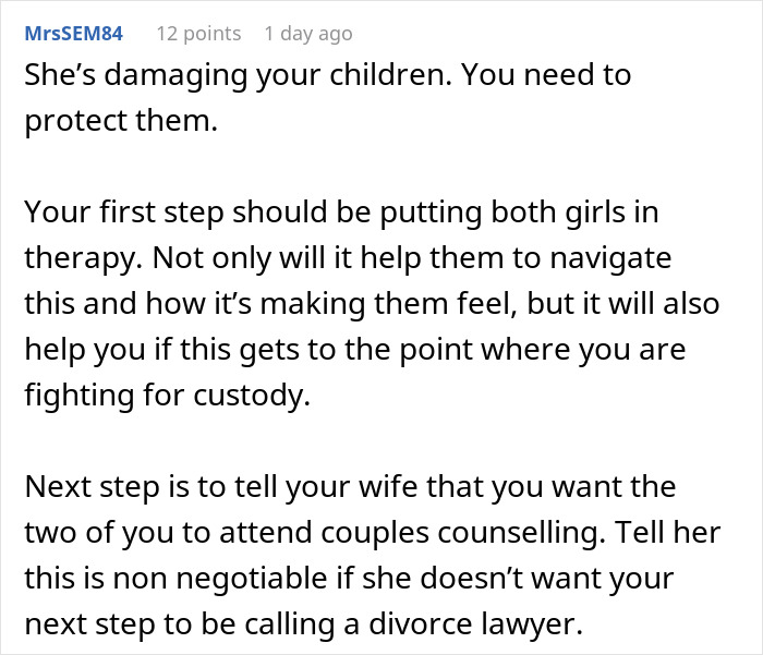 Twins-Obsessive Mom Insists They Always Match, Dad Mortified When She Scolds One For Being &ldquo;Too Tan&rdquo;