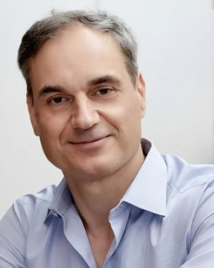 Insiders Reveal How Reese Witherspoon’s “Difficult” Reputation In Hollywood Drove Her Into The Arms Of A German Financier