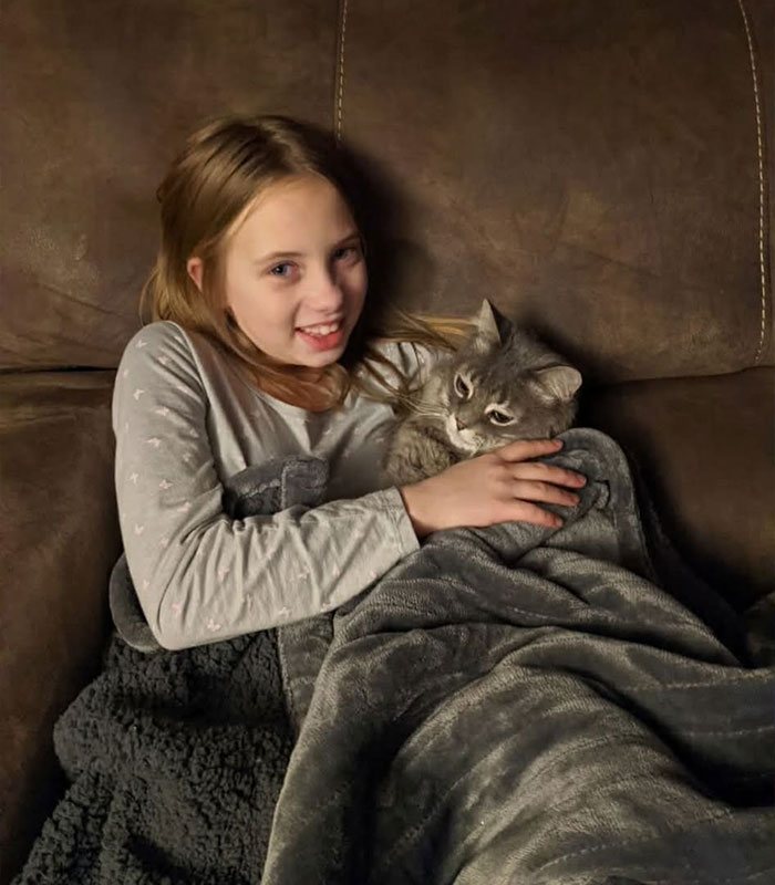 Mom Stabs Daughter In Tragic Episode, Says It Was To &lsquo;Protect&rsquo; Her From Elon Musk