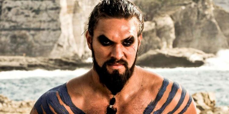 Jason Momoa posing in game of thrones