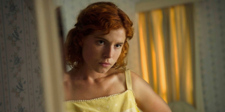 Jessie Buckley in Beast