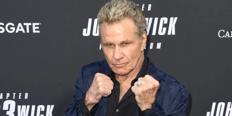 Martin Kove in fighting pose