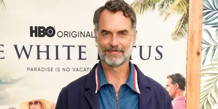 Murray Bartlett at white lotus premiere