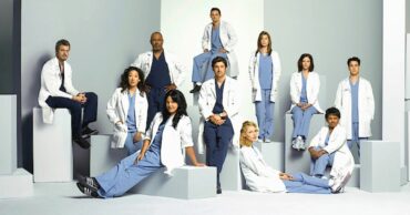 cast photograph from the television series Grey's Anatomy.